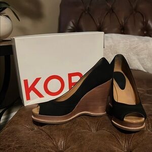 Michael Kors Black and Brown Wedge Sandals